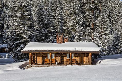 Black Bear & Cougar Cabin | Lone Mountain Ranch, Montana