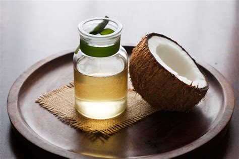 Hair loss treatment: Coconut oil penetrates the hair shaft to increase hair growth | Express.co.uk