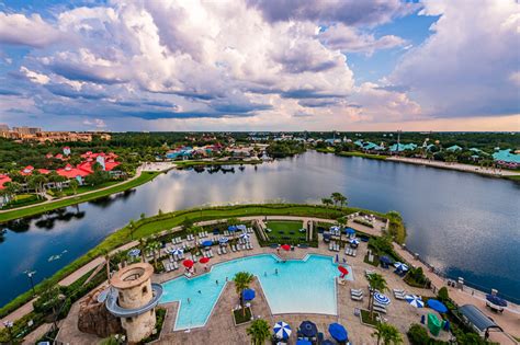 Disney Contemporary Resort Pool