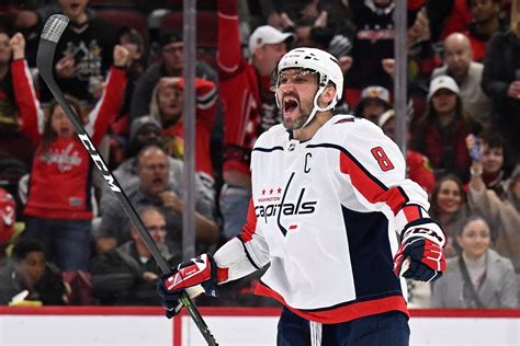 Capitals' Alex Ovechkin scores milestone 800th NHL goal - The Japan Times