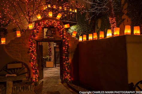 Christmas Lights_Canyon Road_Santa Fe, NM_Dec 2017_Mann _98A1589.tif | Charles Mann Photography