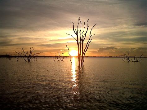 Kariba Dam - Zimbabwe/Zambia