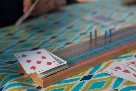 21 Cribbage Strategy Tips To Win More Games [Guide]