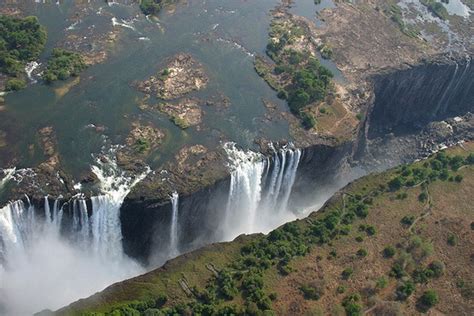 PAMUDURTHI: 10 Deepest Rivers in the World