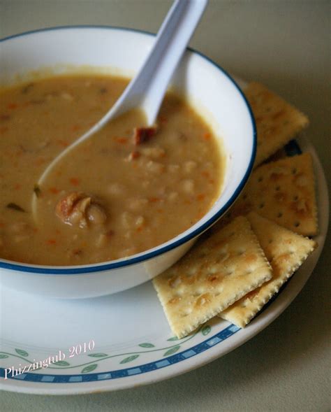 The Phizzing Tub...: Yankee Bean Soup - Recipe