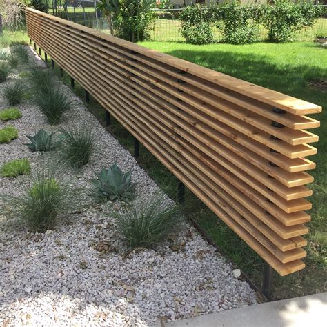 Horizontal wood privacy screen for front yard landscape. |modern |landscape… | Modern landscape ...