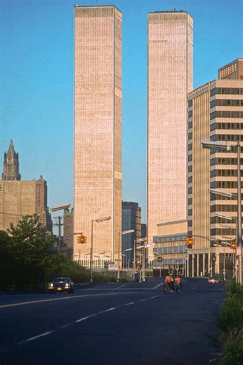 The Twin Towers During the 1970s Through Fascinating Photos ~ Vintage Everyday