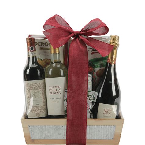 Taste of Italy Wine Gift Basket | Total Wine & More