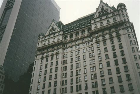 The Story of the Dakota Apartment Building - CitySignal