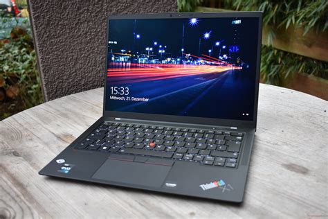 Lenovo ThinkPad X1 Carbon G10 30th Anniversary Laptop review: OLED edition with stamina issues ...