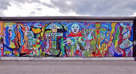 East Side Gallery, Berlin Wall, 2009 - Kim Prisu - WikiArt.org