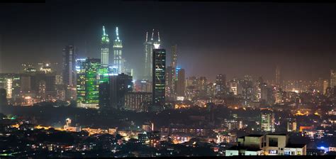 Mumbai night skyline | Took this Shot in the South of Mumbai… | Flickr