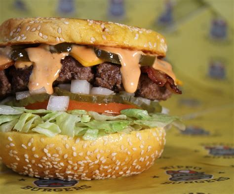 Hippo Burgers| The Best Burger in Texas - Hippo Burgers