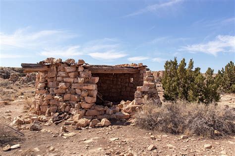 Abandoned Structure Two Guns Arizona Photograph by Monster's Mash - Fine Art America