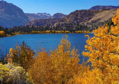 25 Most Beautiful Lakes in California (+ Map!) - Roadtripping California