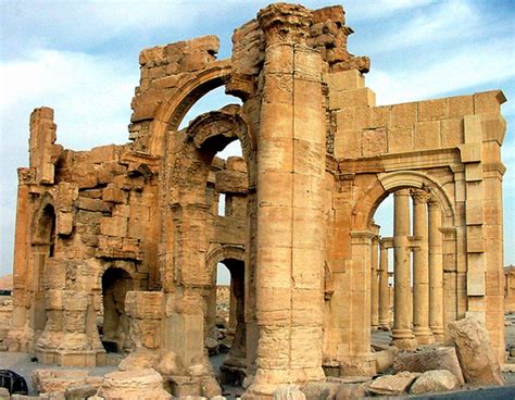 Roman Ruins, Palmyra, Syria Photos - Flags, Maps, Economy, Geography ...