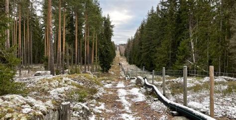 Finland | Construction of a 200 km fence on the border with Russia ...