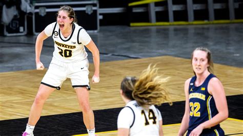 Iowa women's basketball: Hawkeyes rout No. 12 Michigan after COVID-19 delay