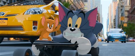 Tom & Jerry movie review & film summary (2021) | Roger Ebert