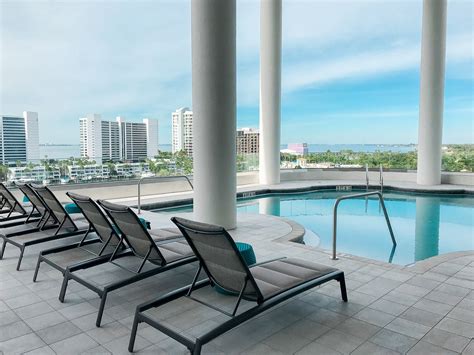 Embassy Suites By Hilton Sarasota Pool: Pictures & Reviews - Tripadvisor