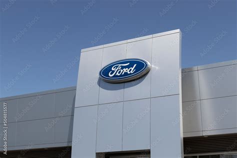 Ford Car, SUV and Pickup Truck dealership. Ford manufactures the F-150 ...