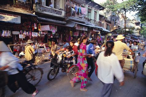 Over "36 Streets" of Shopping at Hanoi's Old Quarter