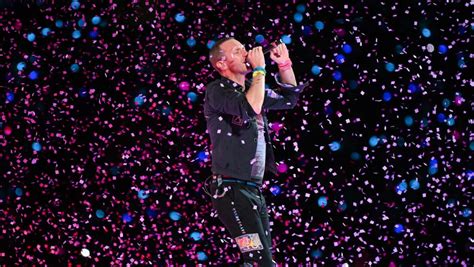 Coldplay concert in Singapore: Review and setlist of the band's first ...