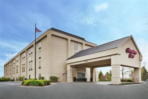 HAMPTON INN CLINTON $134 ($̶1̶5̶9̶) - Updated 2019 Prices & Hotel ...