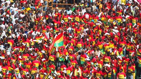 Breaking News: Ghanaian supporters stranded in Egypt 3 weeks after AFCON elimination - Happy Ghana