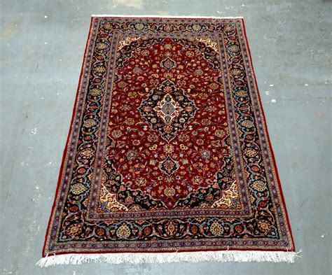 Red Kashan Persian Rug, 4'5" x 6'7", Ready for your Living Room!