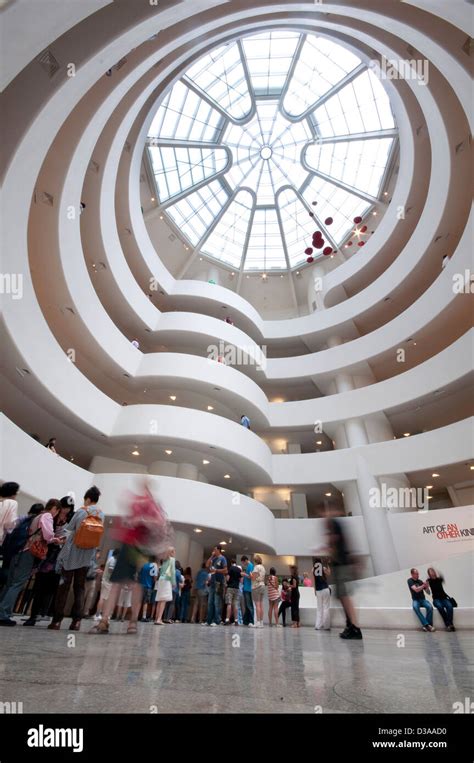 Guggenheim museum new york interior hi-res stock photography and images ...