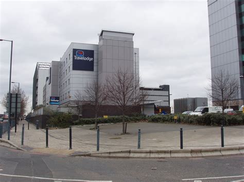 Hotel in London Docklands © David Hawgood :: Geograph Britain and Ireland