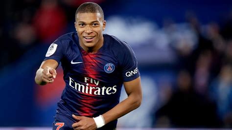 Kylian Mbappe, Neymar 8/10 as PSG flatter in rout of Lyon