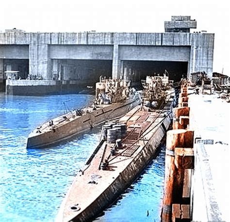 World War 2 History: The Only Time in History a Submerged Submarine Sank Another Submerged ...