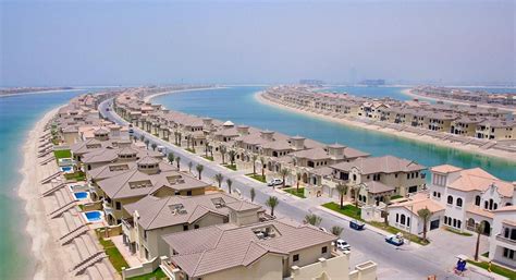 Palm Jumeirah – Man’s greatest marvel. | Palm island dubai, Palm islands, Dubai tourism