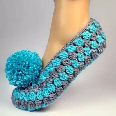 Jewels- Easy Free Pattern To Crochet Slippers + VIDEO – Littlejohn's Yarn