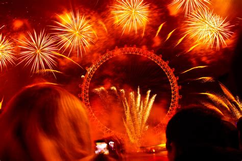 London Eye Fireworks - New Year's Eve | London Eye Fireworks… | Flickr