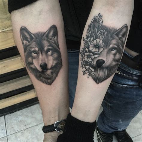 Aggregate 72+ wolf couple tattoo super hot - vova.edu.vn