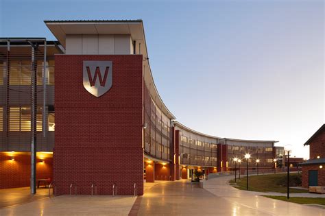 Western Sydney University Science Building - dwp