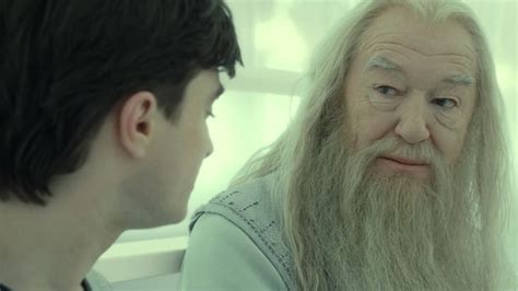 ‘Harry Potter’ star cast reacts to actor Michael Gambon's death ...