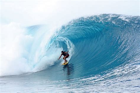 All About Surfing in Maldives | The Maldives Travel