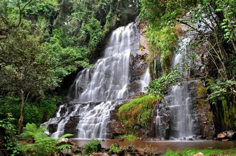 Travel & Adventures: Burundi. A voyage to Burundi, Africa - Bujumbura, Gitega, Muyinga, Ngozi...