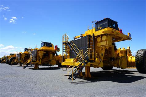 Twelve New Komatsu 830E Haul Trucks Arriving In Australia For Assembly – National Group