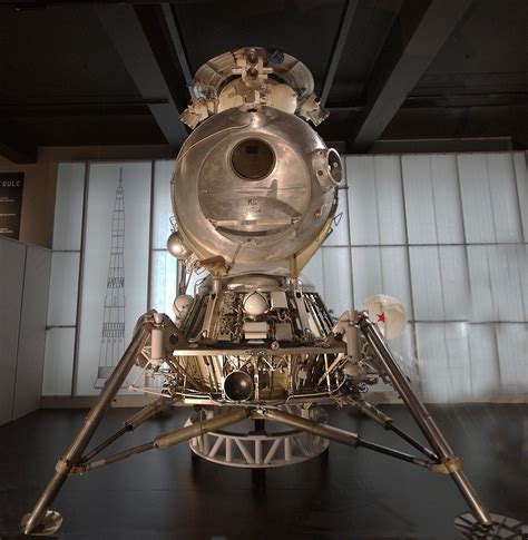 Soviet LK-3 Lunar Lander, Lunniy Korabl | Lunar lander, Space ...