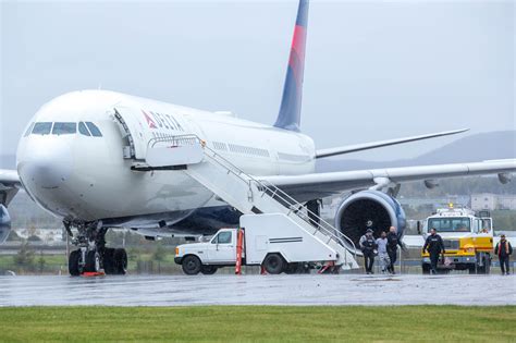 Delta Airlines flight diverted after unruly passenger breaks free from ...