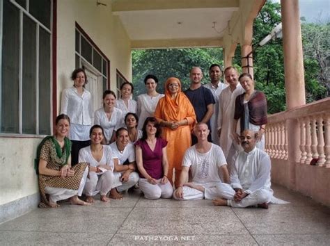 The Parmarth Niketan Intensive Yoga Course in Rishikesh | Path to Yoga