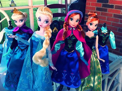 Disney store frozen dolls | Disney store frozen dolls | Flickr