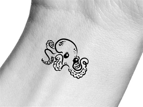 Update 82+ minimalist octopus tattoo - in.cdgdbentre