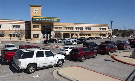 Laredo school districts continue to repair damage after freeze