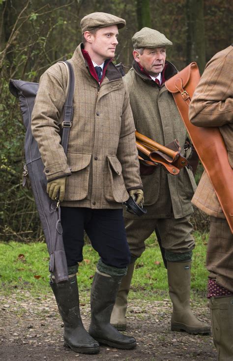 Laksen Sporting Esk and Dorset tweed jacket | Hunting clothes, Hunting fashion, Hunting suit